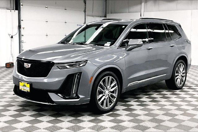 Used 2021 Cadillac XT6 Sport AWD/4WD image 12