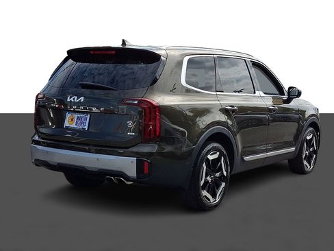 Certified 2023 Kia Telluride S w/ S Sunroof Package AWD/4WD image 7