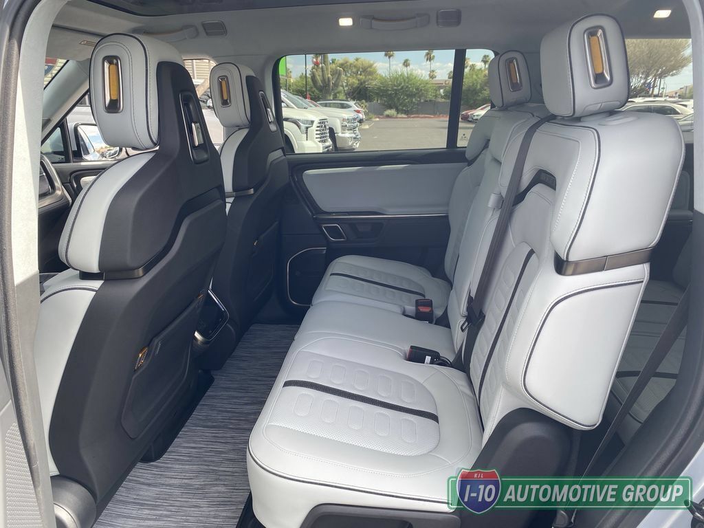 Used 2024 Rivian R1S Adventure Dual AWD/4WD image 14
