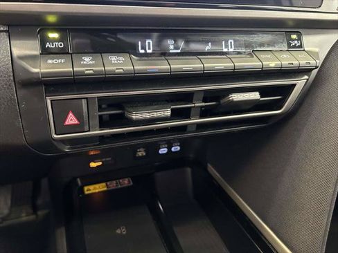 Certified 2025 Toyota Camry LE FWD image 24