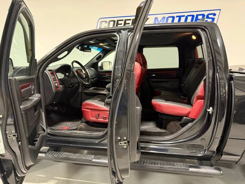 Used 2018 RAM 1500 Rebel w/ Luxury Group AWD/4WD image 14
