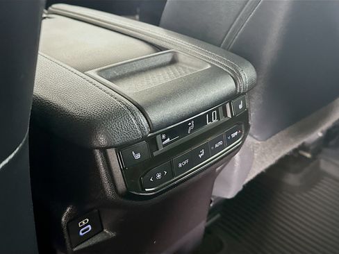Used 2024 Toyota Grand Highlander FWD image 27