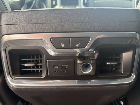 Used 2019 GMC Sierra 1500 SLT AWD/4WD image 22