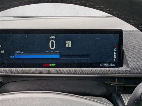 Used 2022 Ford Mustang Mach-E Select image 7