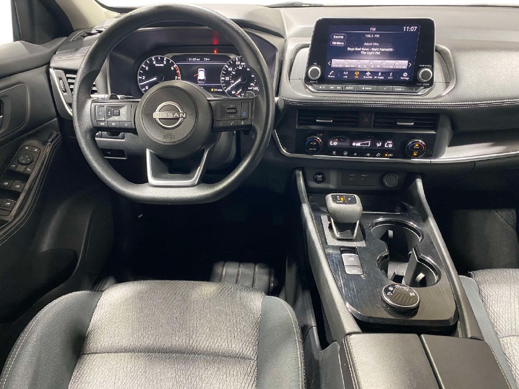 Used 2024 Nissan Rogue SV AWD/4WD image 12