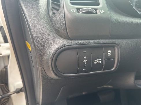 Used 2016 Kia Forte LX FWD image 5