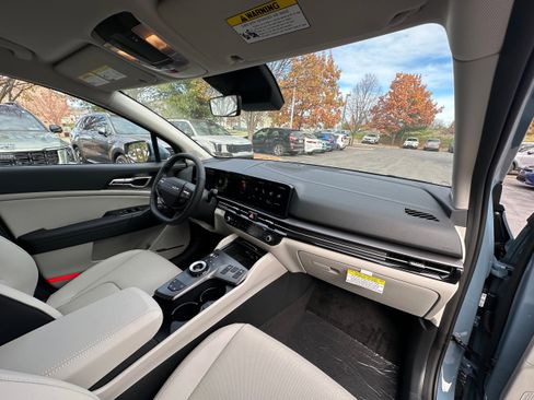 New 2026 Kia Sportage EX image 28