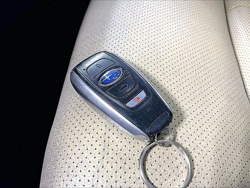 Used 2020 Subaru Legacy Limited AWD/4WD image 12