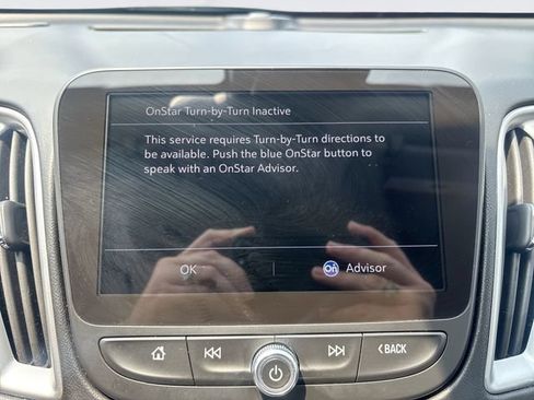 Used 2025 Chevrolet Malibu LT FWD image 18