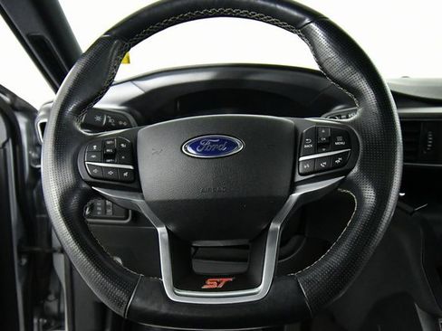 Used 2020 Ford Explorer ST w/ Premium Technology Package image 2