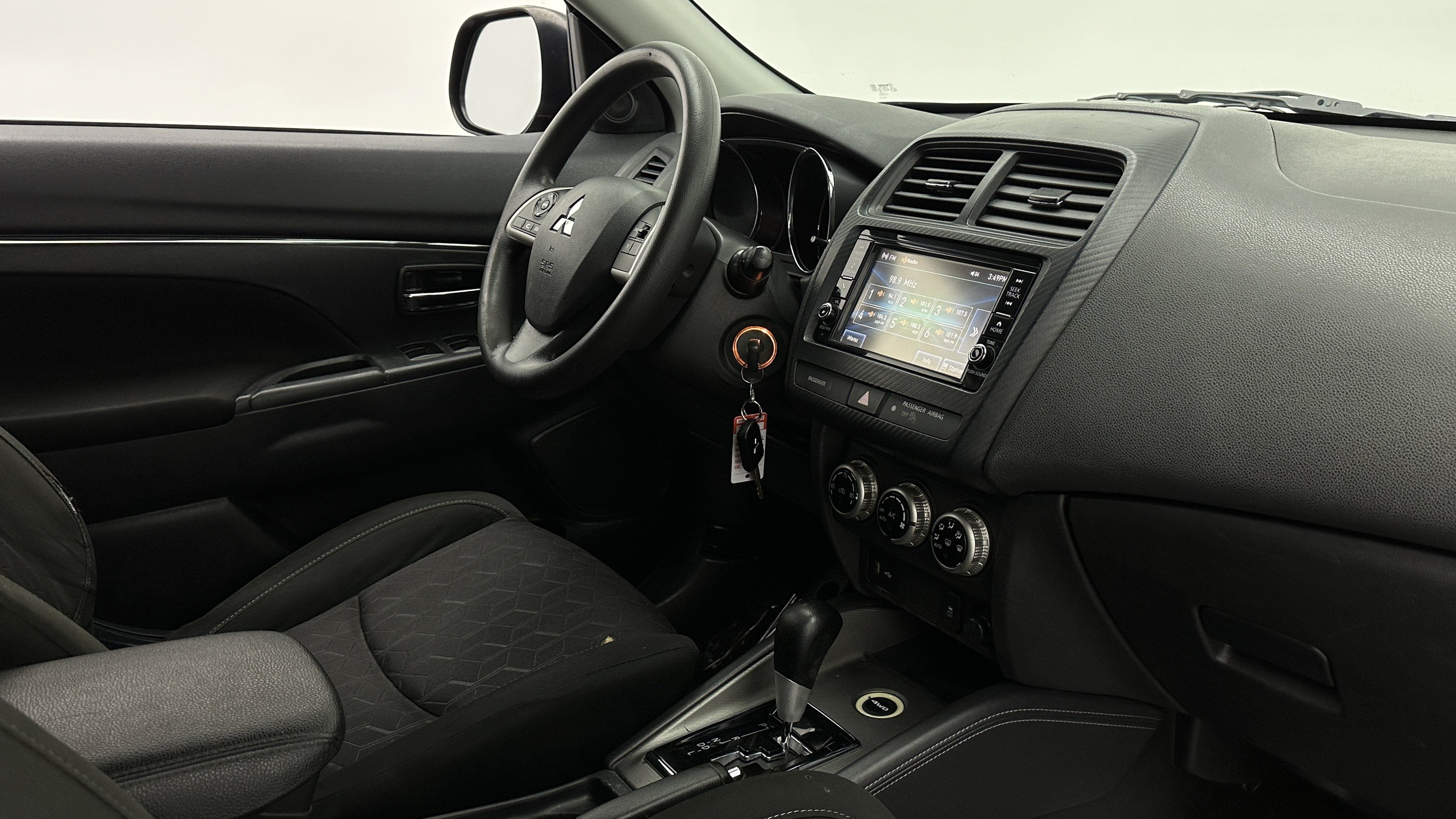 Used 2023 Mitsubishi Outlander Sport AWD image 33