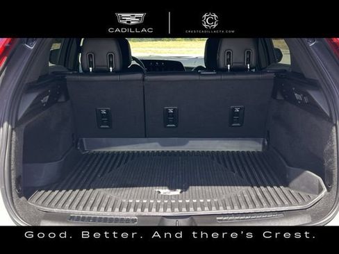 Certified 2025 Cadillac XT4 Premium Luxury w/ LPO, Floor Liner Package FWD image 28