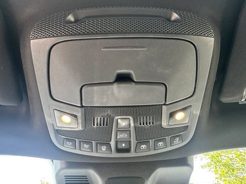 Used 2022 Lincoln Navigator Reserve AWD/4WD image 17