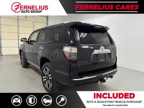Used 2022 Toyota 4Runner Limited AWD/4WD image 6