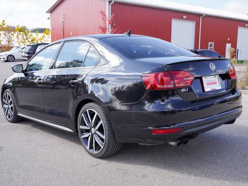 Used 2014 Volkswagen Jetta GLI Autobahn image 6