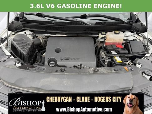 Used 2023 Buick Enclave Essence AWD/4WD image 10
