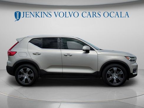 Used 2019 Volvo XC40 T5 Inscription AWD/4WD image 2