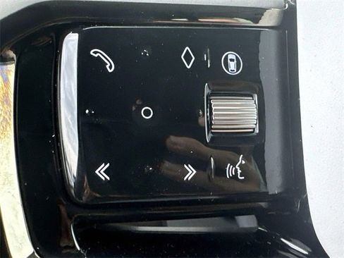 New 2025 Land Rover Range Rover Sport Dynamic SE image 27