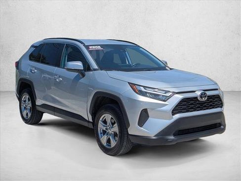 Used 2024 Toyota RAV4 XLE FWD image 3