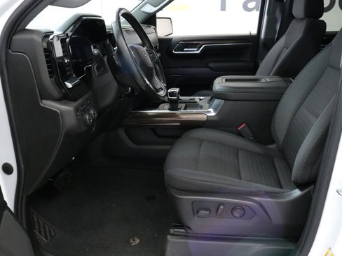 Used 2022 Chevrolet Silverado 1500 LT Trail Boss image 24