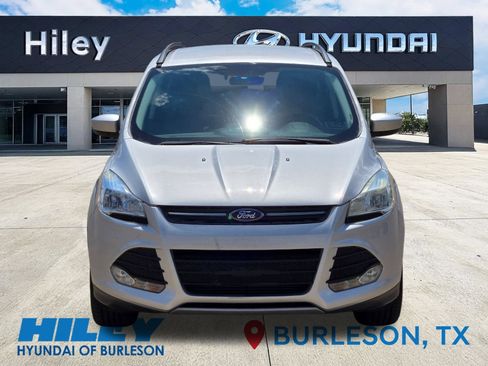 Used 2016 Ford Escape SE w/ Equipment Group 201A AWD/4WD image 8