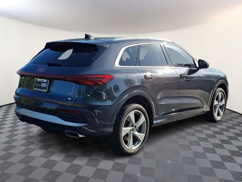 Used 2025 Audi Q5 Premium Plus w/ Premium Plus AWD/4WD image 6