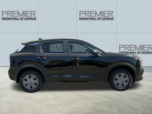 Used 2026 Nissan Kicks S FWD image 4