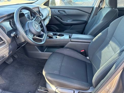 Used 2024 Nissan Rogue S FWD image 21