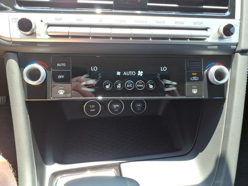 New 2026 Genesis G70 2.5T AWD/4WD image 20