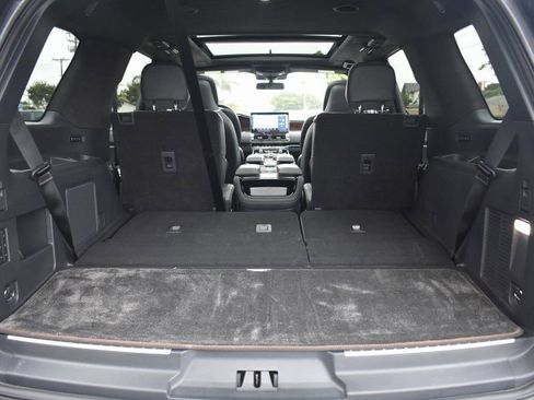 Used 2024 Lincoln Navigator Black Label image 8