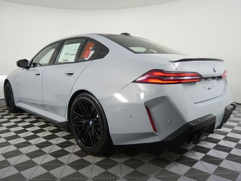 New 2026 BMW M5 w/ Carbon Package image 5