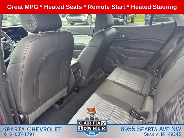 Used 2025 Chevrolet Trax LT w/ Driver Confidence Package FWD image 33