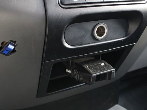 Used 2006 Ford F150 XLT image 13