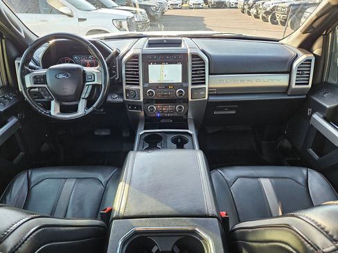 Used 2019 Ford F250 Platinum w/ Platinum Ultimate Package AWD/4WD image 31