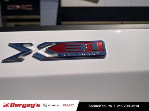 Used 2025 GMC Sierra 1500 Elevation w/ Elevation Premium Package AWD/4WD image 39