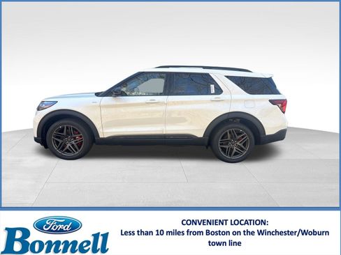 New 2026 Ford Explorer ST-Line w/ ST-Line Street Pack image 2