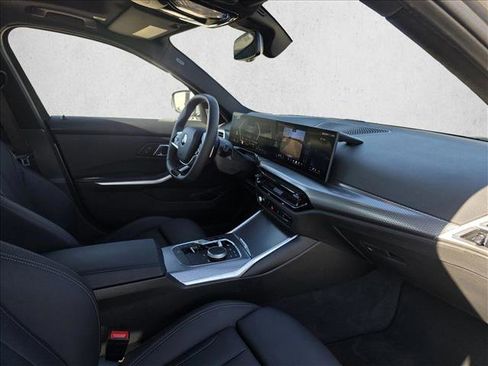 Used 2025 BMW 330i xDrive Sedan image 11