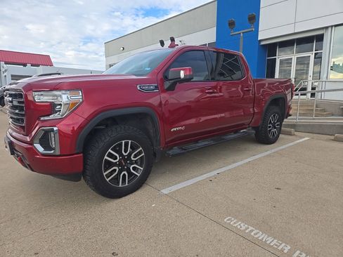 Used 2020 GMC Sierra 1500 AT4 w/ AT4 Premium Package AWD/4WD image 2