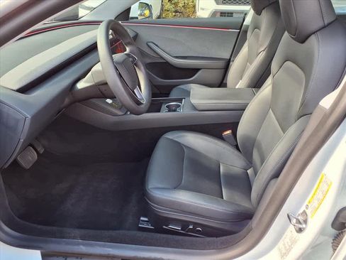 Used 2025 Tesla Model 3 Long Range image 18