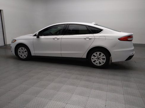 Used 2020 Ford Fusion S image 3