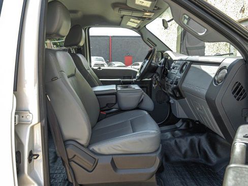 Used 2016 Ford F250 XL w/ Power Equipment Group RWD image 36