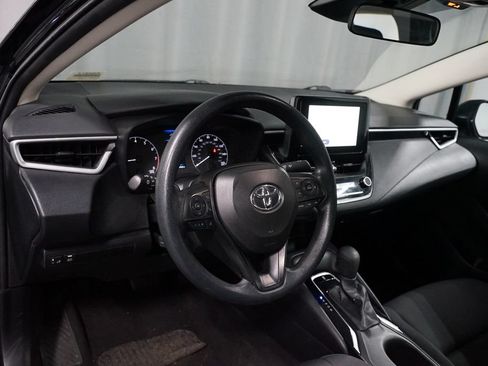 Used 2024 Toyota Corolla LE FWD image 7