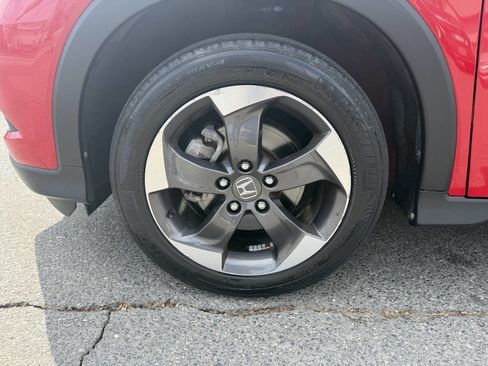 Used 2018 Honda HR-V EX image 11