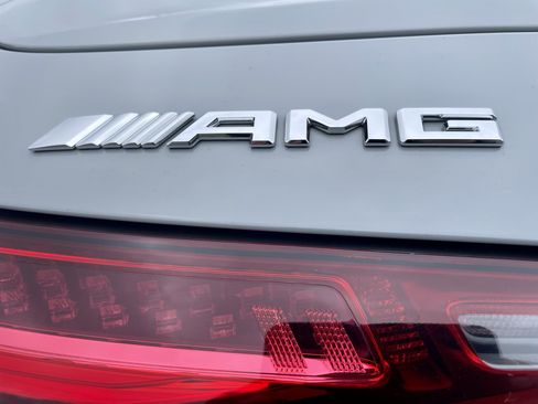 Used 2022 Mercedes-Benz SL 63 AMG 4MATIC image 32