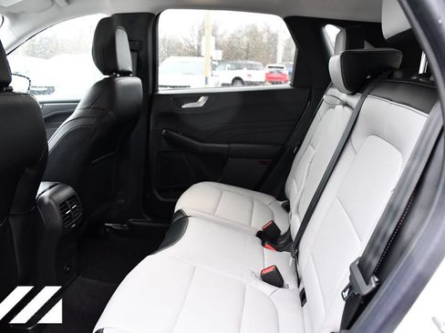 New 2024 Ford Escape SE FWD image 13
