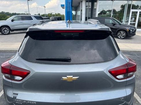 Used 2023 Chevrolet TrailBlazer LT w/ Convenience Package AWD/4WD image 7