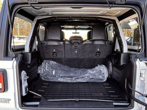 Certified 2023 Jeep Wrangler Sahara w/ Cold Weather Group image 12