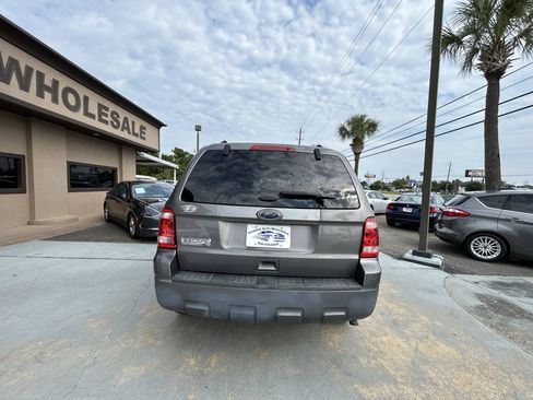 Used 2012 Ford Escape XLT AWD/4WD image 3