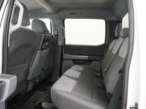 Used 2022 Ford F150 XLT w/ Trailer Tow Package AWD/4WD image 15