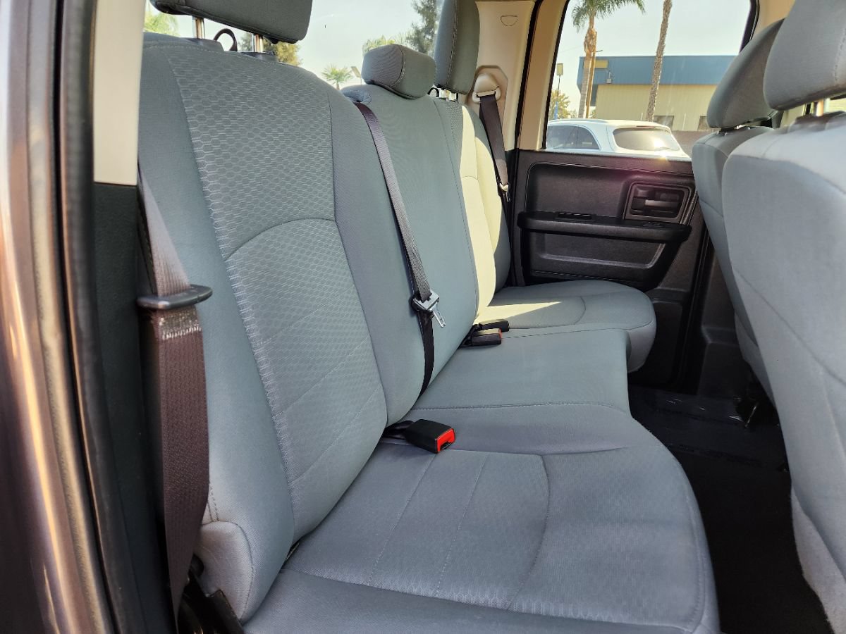 Used 2017 RAM 1500 Express w/ Express Value Package RWD image 35